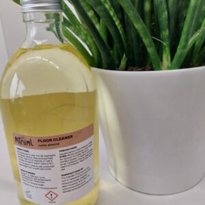 miniml refills nutty almond floor cleaner 500ml in reusable glass bottle with aluminium lid