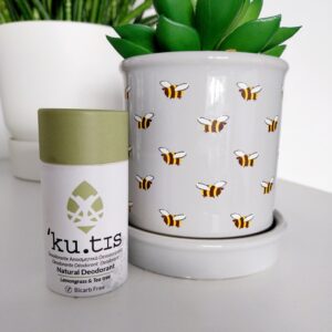 kutis natural deodorant bicarb free extra sensitive deodorant in cardboard push up tube