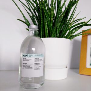 Miniml Refills window and glass cleaner in glass reusable container with aluminium lid